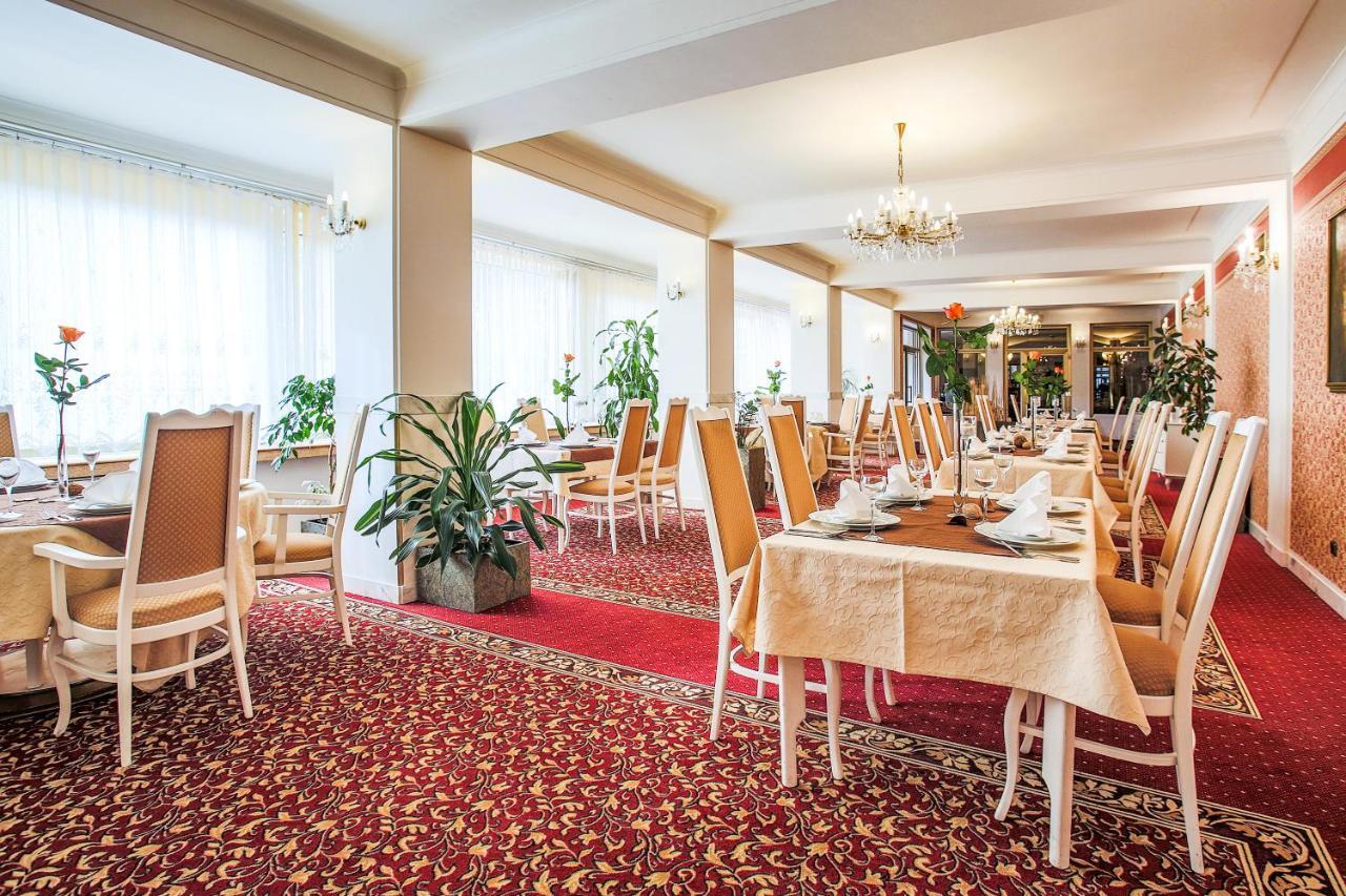 Hotel Ostrov Nymburk Exterior foto